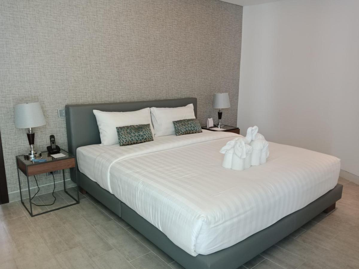 Absolute Twin Sands Resort & Spa - Sha Extra Plus Phuket Zewnętrze zdjęcie